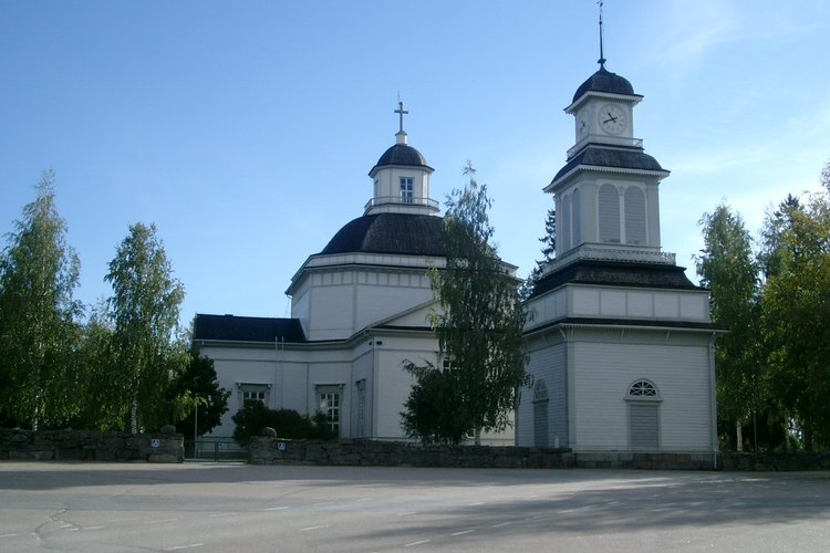Tiekirkko Gabrilin kirkossa Alajärvellä Tiekirkko Gabrilin kirkossa Alajärvellä